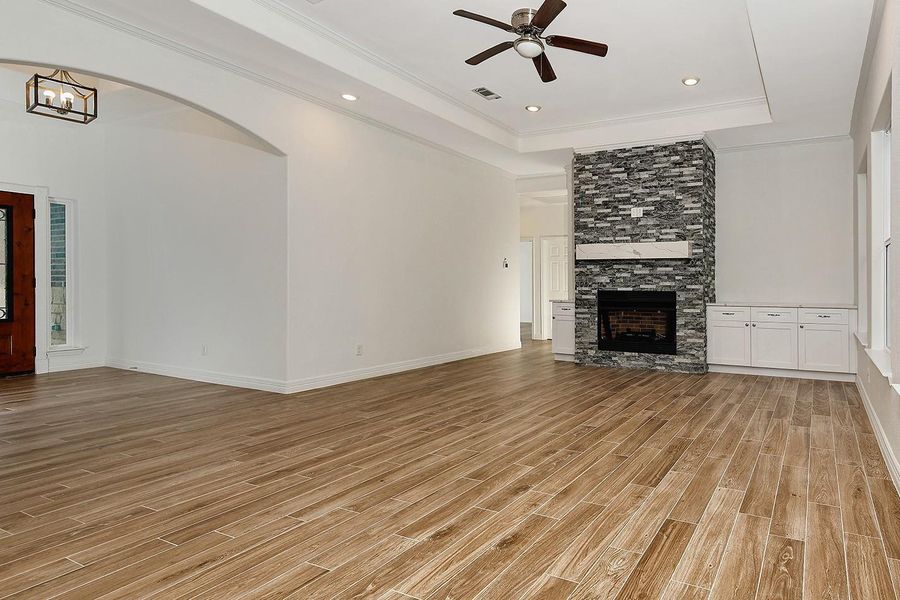 Spacious, unfurnished interior of a new home in , Magnolia (Image 20).