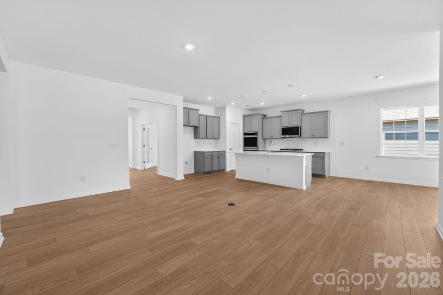Spacious, unfurnished interior of a new home in Roselyn, Lancaster (Image 27).