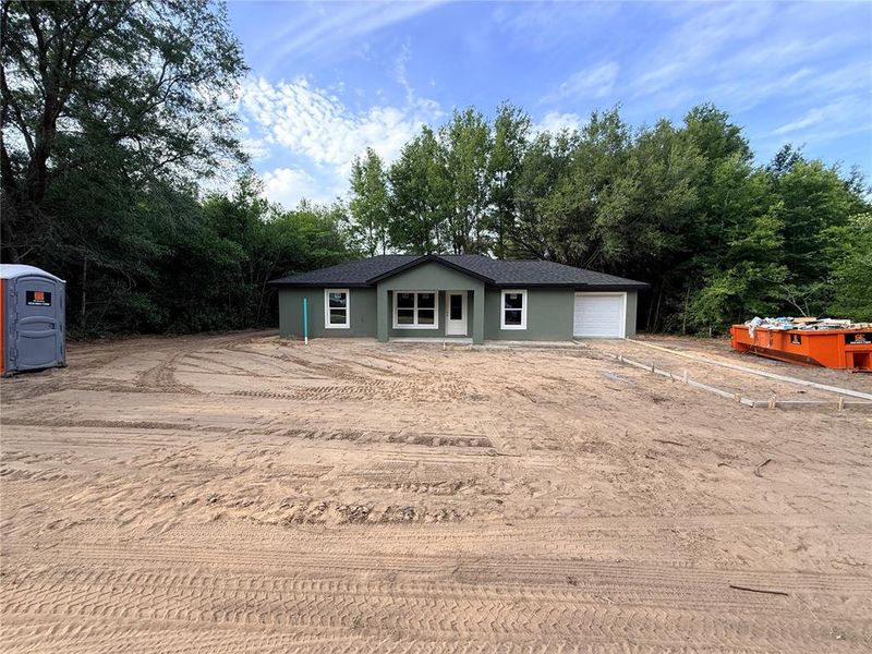 Image 10 of a home in .