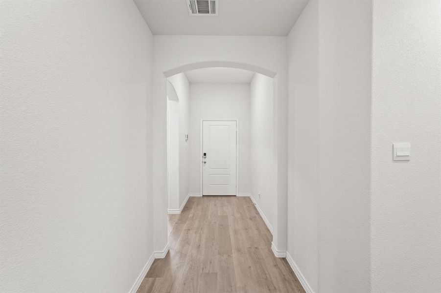 Spacious, unfurnished interior of a new home in , Celina (Image 21).