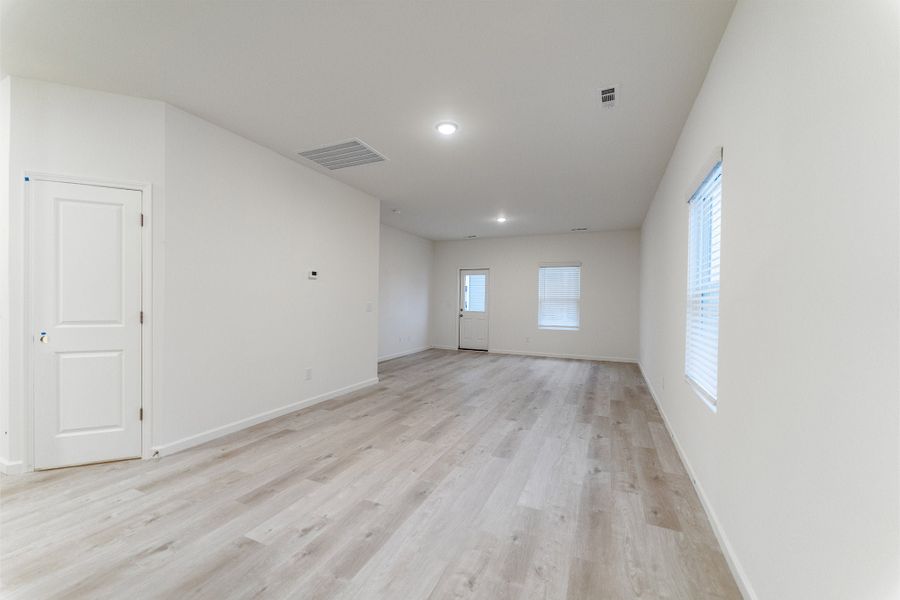 Spacious, unfurnished interior of a new home in Stonehenge, Manchester (Image 11). Spacious, unfurnished interior of a new home in Stonehenge, Manchester (Image 11).