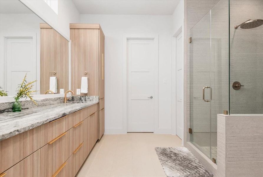 Swoon. This primary bath is a delight! Swoon. This primary bath is a delight!