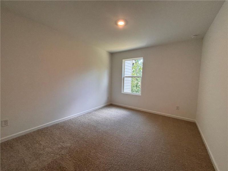 Spacious, unfurnished interior of a new home in Leydenview, Mableton (Image 35).