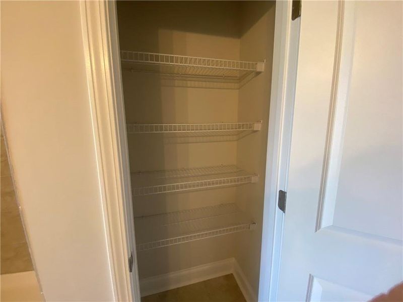 Image 47 of a home in .