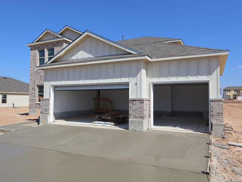 In-progress construction of a new home in Hickory Ridge, Elmendorf, TX (Image 30).