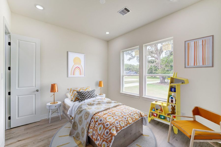 3rd bedroom (virtually staged) 3rd bedroom (virtually staged)