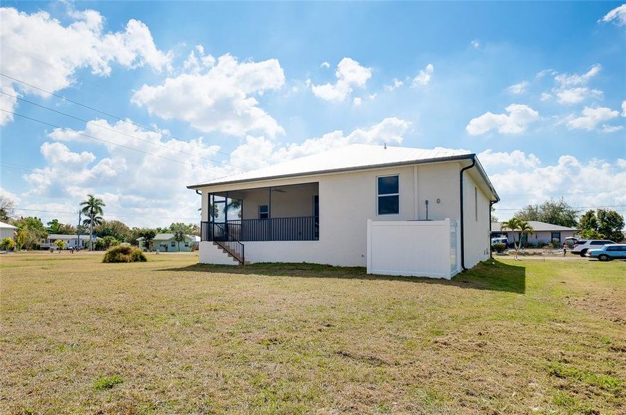 Exterior details and patio area of a home in , Punta Gorda (Image 39). Exterior details and patio area of a home in , Punta Gorda (Image 39).
