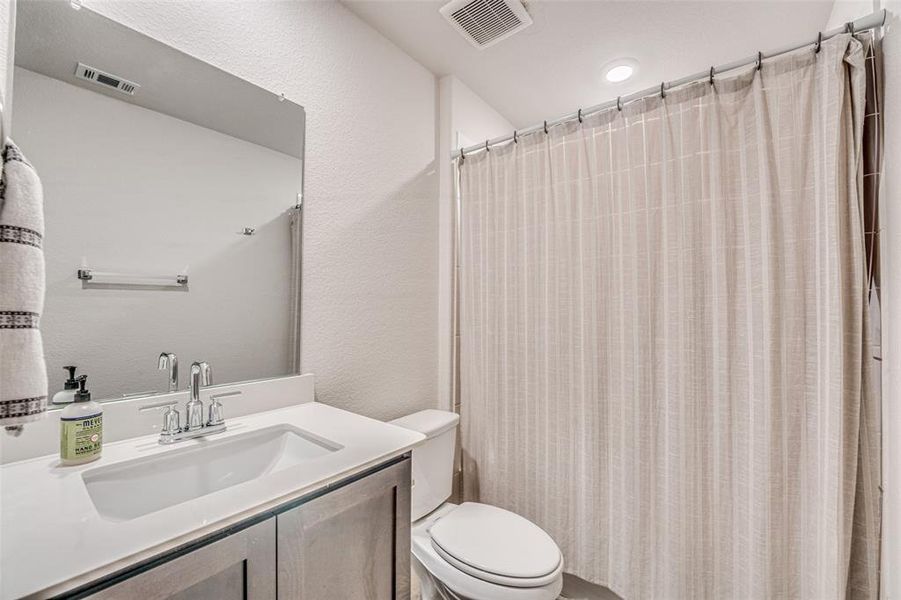 Furnished interior view inside a new home in , McKinney (Image 7).