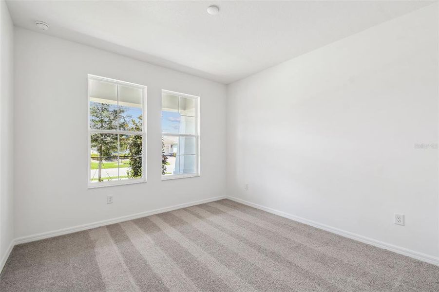 Spacious, unfurnished interior of a new home in Cascades at Southern Hills, Brooksville (Image 17).