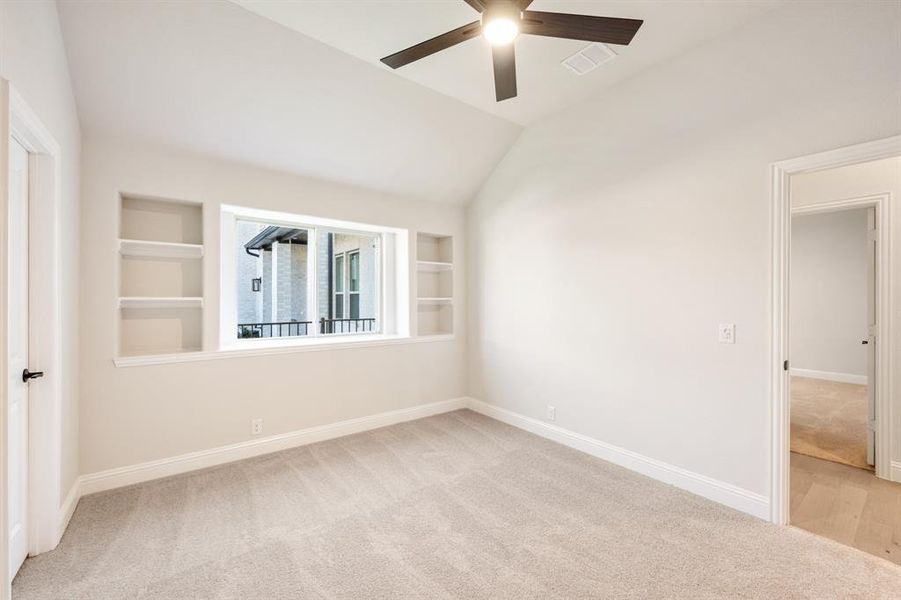 Spacious, unfurnished interior of a new home in Abe's Landing, Granbury (Image 22). Spacious, unfurnished interior of a new home in Abe's Landing, Granbury (Image 22).