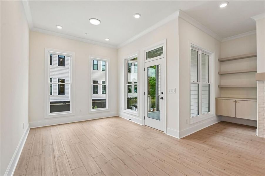 Spacious, unfurnished interior of a new home in Byers Park, Alpharetta (Image 23). Spacious, unfurnished interior of a new home in Byers Park, Alpharetta (Image 23).
