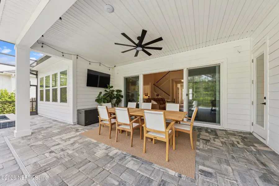 Exterior details and patio area of a home in , Ponte Vedra (Image 4).
