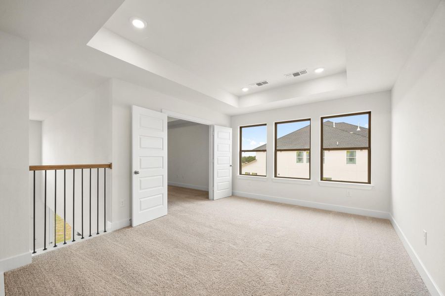 Spacious, unfurnished interior of a new home in Nolina, Georgetown (Image 29).