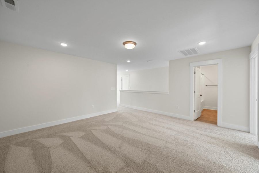 Spacious, unfurnished interior of a new home in Grove Park, Clemmons (Image 32). Spacious, unfurnished interior of a new home in Grove Park, Clemmons (Image 32).
