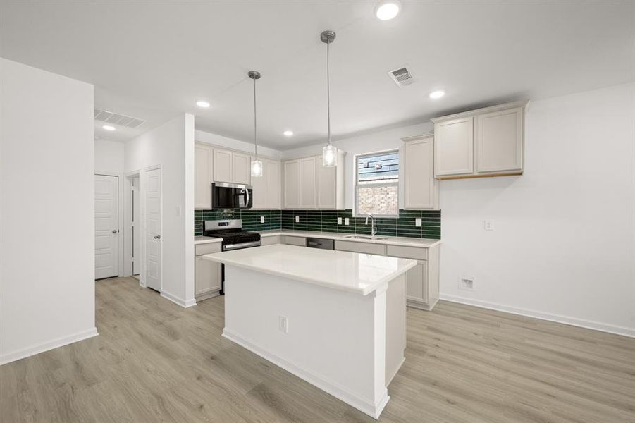 10948 Cacao- Kitchen-2