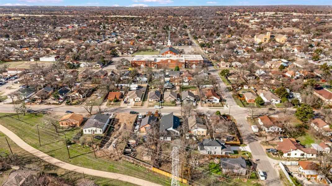 Birds eye view of property