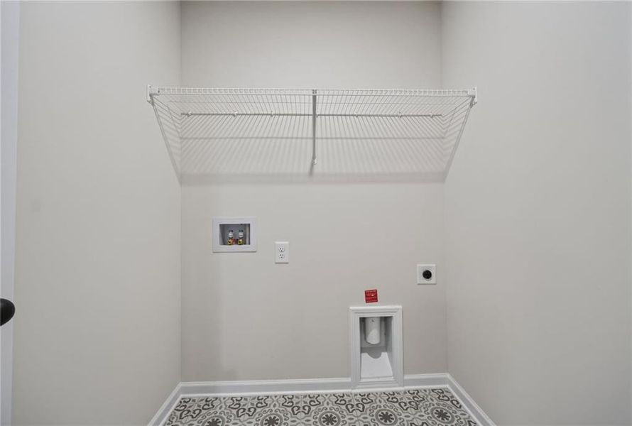 Spacious, unfurnished interior of a new home in , Loganville (Image 38).