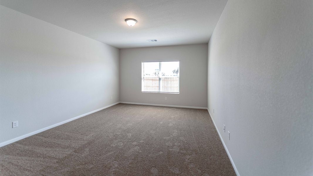 Spacious, unfurnished interior of a new home in Grande Estates, Bertram (Image 39).