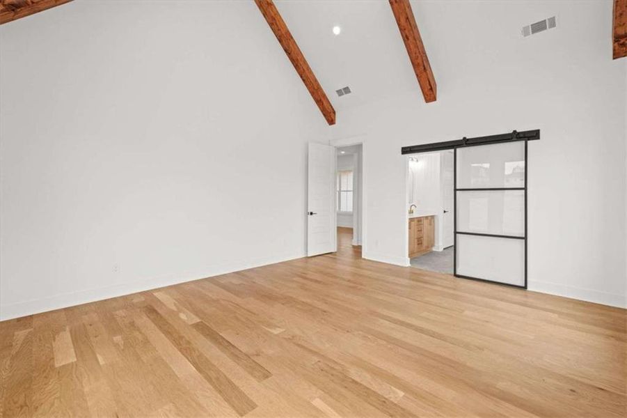 Spacious, unfurnished interior of a new home in , Carrollton (Image 24).