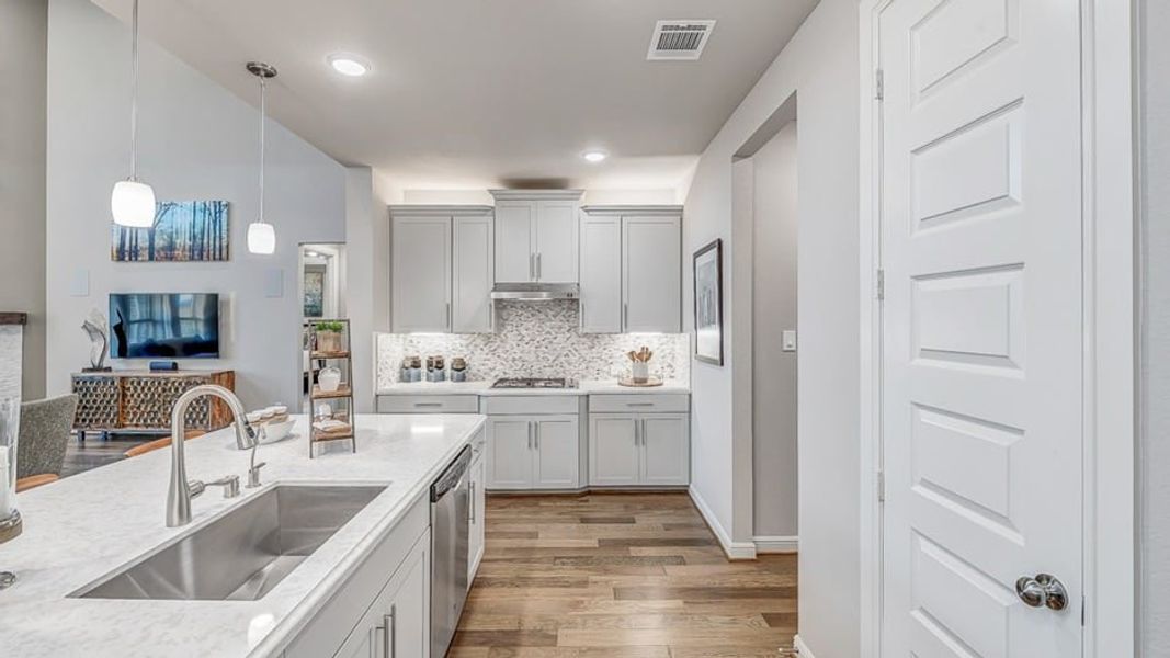 Image 5 of a home in Bridge Creek 60s.