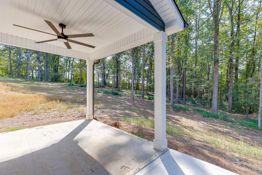 Exterior details and patio area of a home in , Jefferson (Image 3).