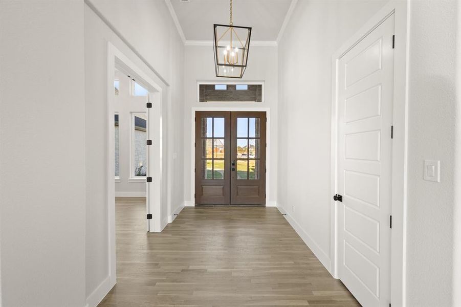 1873 Sutherland Cresent- Entry-1 1873 Sutherland Cresent- Entry-1