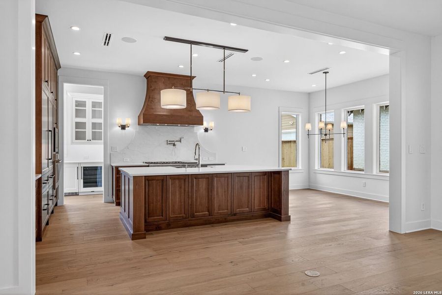 Furnished interior view inside a new home in , Alamo Heights (Image 5).