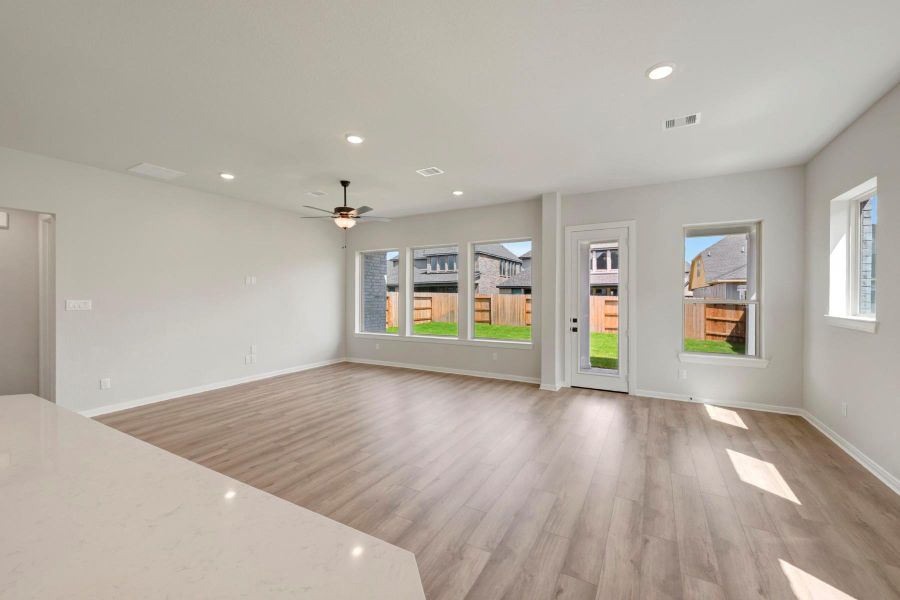 Spacious, unfurnished interior of a new home in Escondido - Retreat Collection, Magnolia (Image 18).