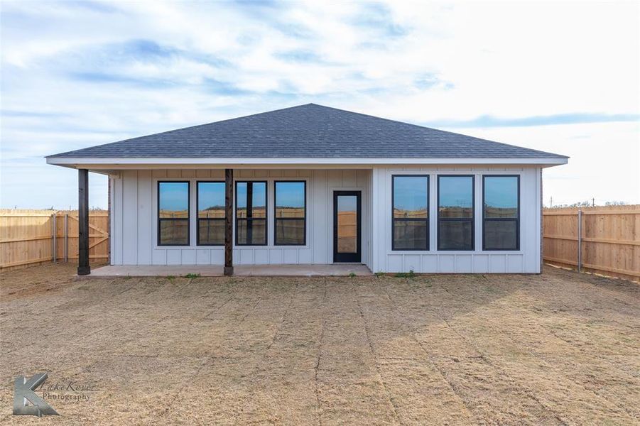 Exterior details and patio area of a home in , Abilene (Image 24).