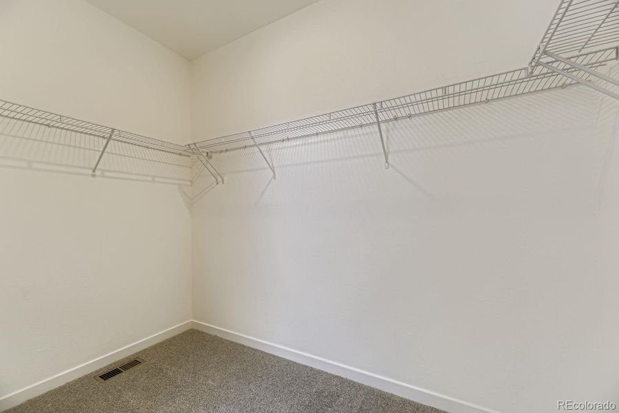 Newport Primary Closet Newport Primary Closet