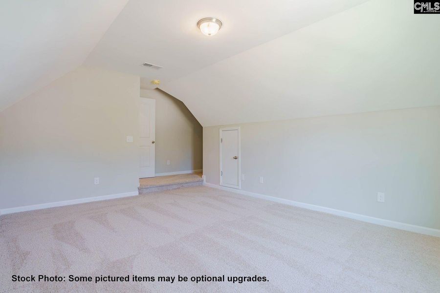 Spacious, unfurnished interior of a new home in Cottages at Roofs Pond, West Columbia (Image 30).