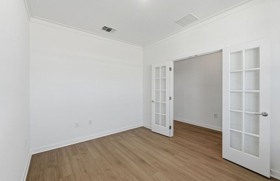 Spacious, unfurnished interior of a new home in Kuempel Farms, Pflugerville (Image 17).