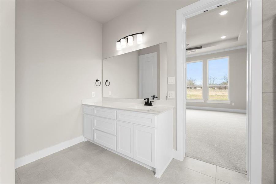 17. 9916 Polo Pitch - Bath