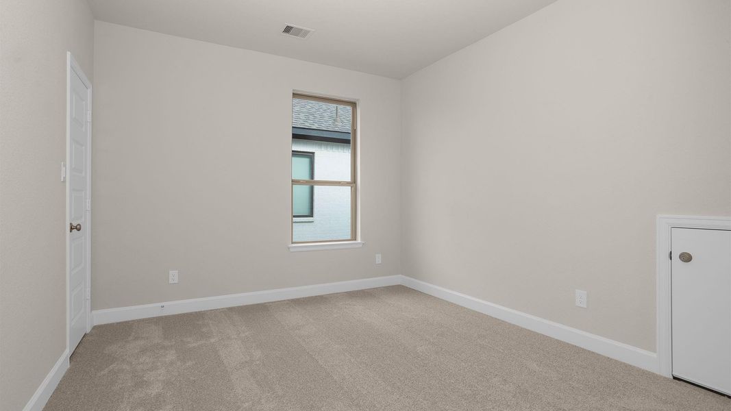 Spacious, unfurnished interior of a new home in Bridgeland, Cypress (Image 14).