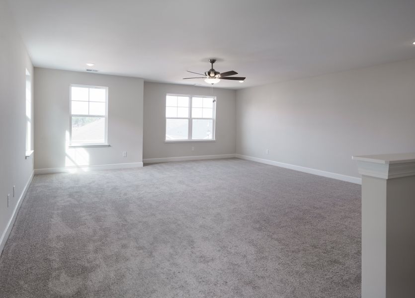 Representative unfurnished interior of a home built from the The Ivory by Cothran Homes in Holly Ridge, Greenville (Image 22).
