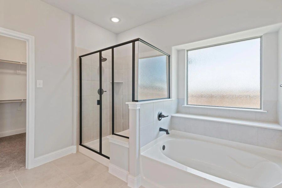 Primary Bathroom | Concept 3015 at Silo Mills - Signature Series in Joshua, TX by Landsea Homes