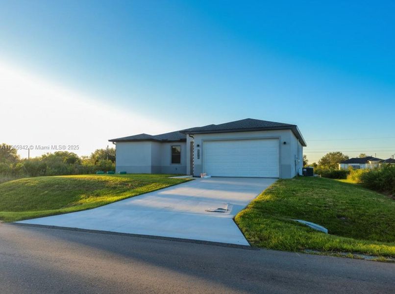 Image 13 of a home in . Image 13 of a home in .