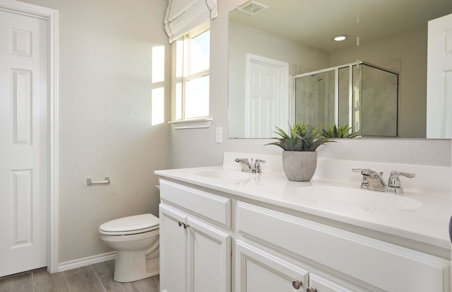 Representative furnished interior of a home built from the Mesilla by Centex in Horizon Ridge, San Antonio (Image 28). Representative furnished interior of a home built from the Mesilla by Centex in Horizon Ridge, San Antonio (Image 28).