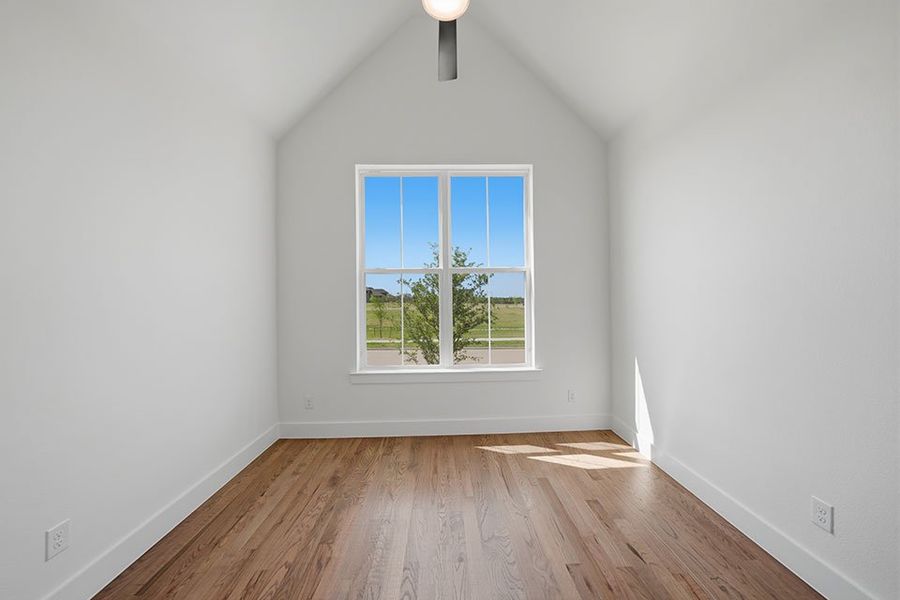 Spacious, unfurnished interior of a new home in Hillside Village, Celina (Image 31).