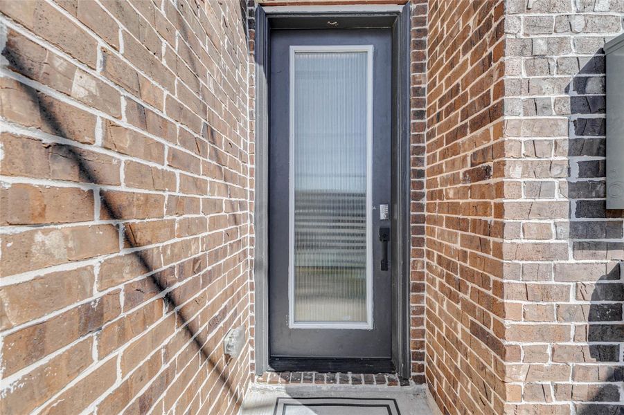 Exterior details and patio area of a home in Eastwood Estates, Houston (Image 24). Exterior details and patio area of a home in Eastwood Estates, Houston (Image 24).