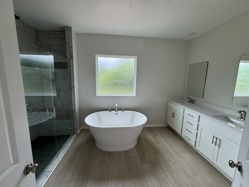 Furnished interior view inside a new home in Seminole Bend, Pensacola (Image 7).