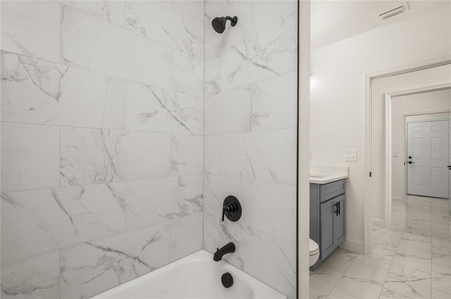 Close-up of interior finishes inside a home in , Deltona (Image 14). Close-up of interior finishes inside a home in , Deltona (Image 14).