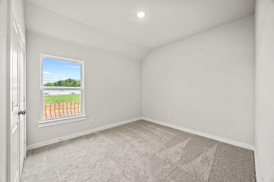 Spacious, unfurnished interior of a new home in Ambergrove, Royse City (Image 9). Spacious, unfurnished interior of a new home in Ambergrove, Royse City (Image 9).