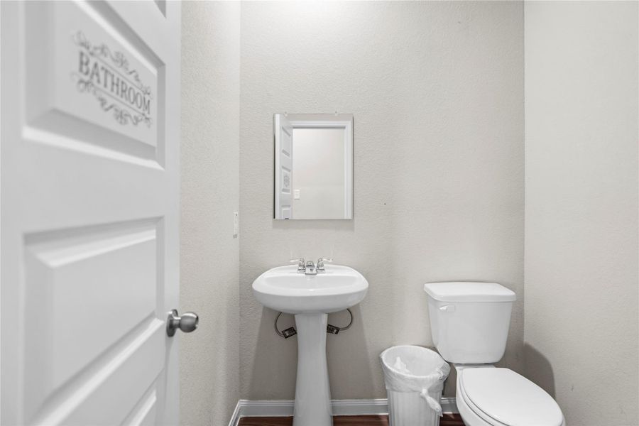 Image 33 of a home in .