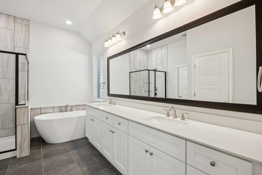 Furnished interior view inside a new home in Heartland, Heartland (Image 7).