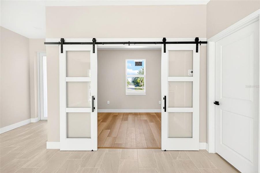 Spacious, unfurnished interior of a new home in , Port Charlotte (Image 51). Spacious, unfurnished interior of a new home in , Port Charlotte (Image 51).