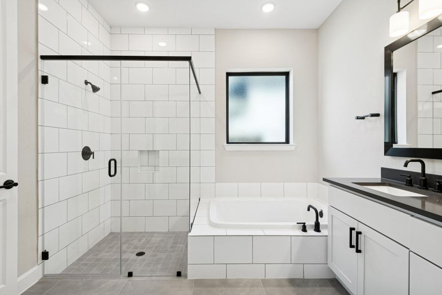 Furnished interior view inside a new home in Riceland 60’ Homesites, Mont Belvieu (Image 8). Furnished interior view inside a new home in Riceland 60’ Homesites, Mont Belvieu (Image 8).