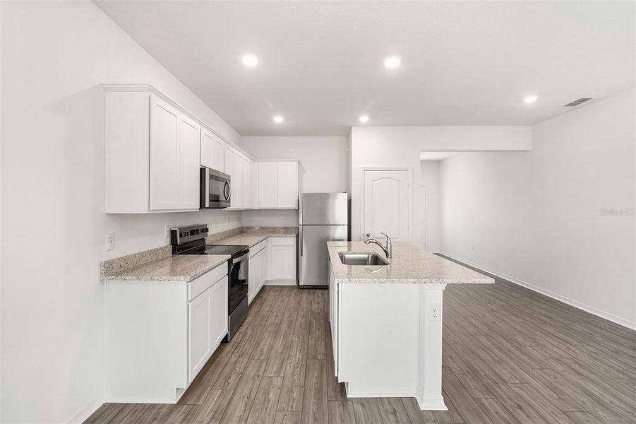 Image 20 of a home in Peach Crossings.