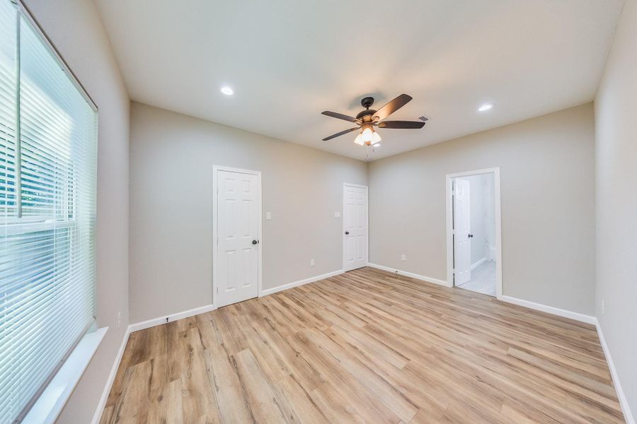 Spacious, unfurnished interior of a new home in , Houston (Image 25). Spacious, unfurnished interior of a new home in , Houston (Image 25).