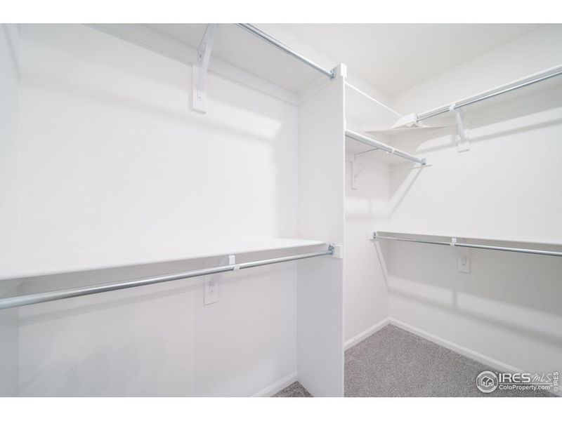 Spacious, unfurnished interior of a new home in , Johnstown (Image 21).